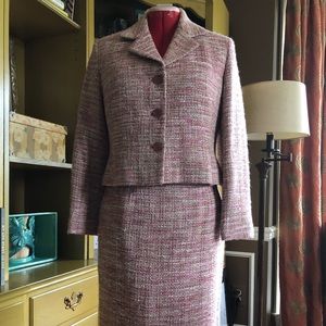 Bill Blass 2-piece skirt suit